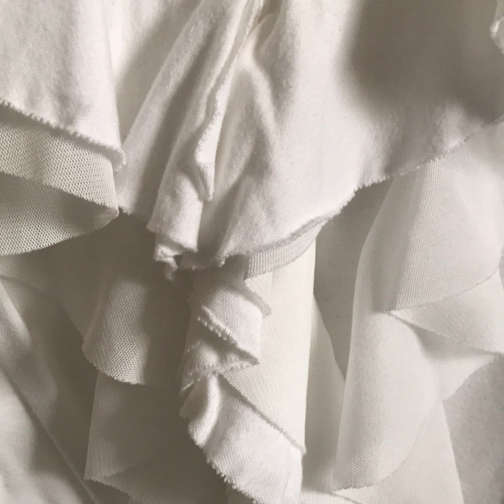 Express Ruffle Tank top - Picture 3 of 4